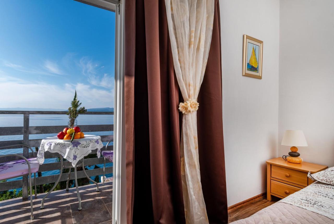 Apartments Tolic Baška Voda エクステリア 写真