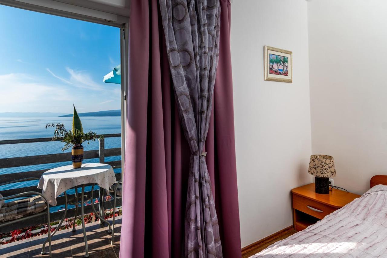 Apartments Tolic Baška Voda エクステリア 写真