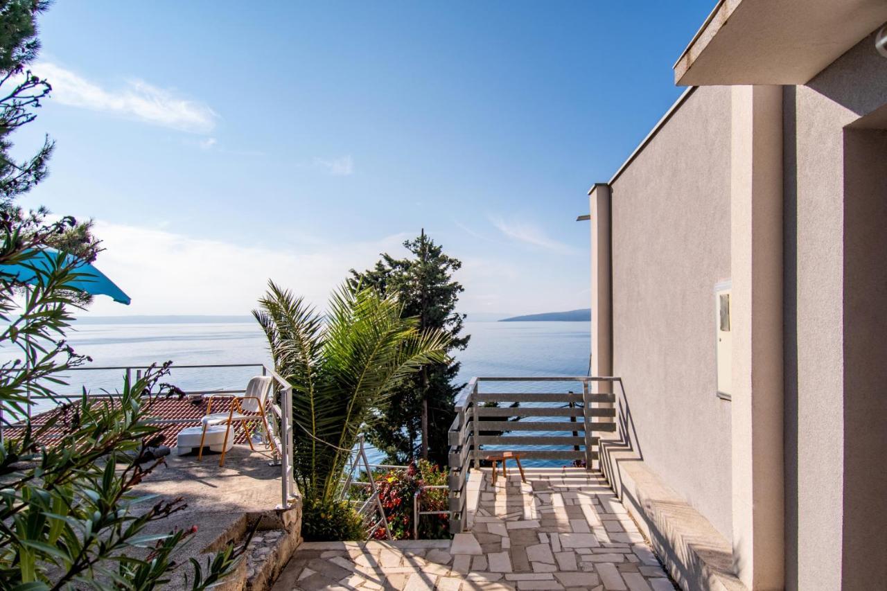 Apartments Tolic Baška Voda エクステリア 写真